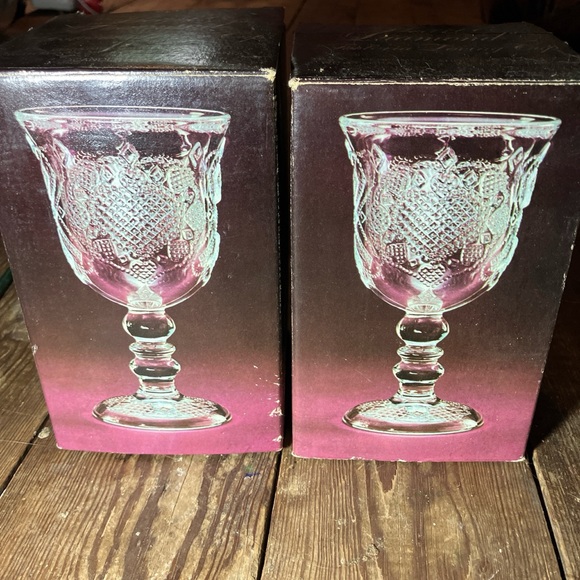 Avon Heart & Diamond Perfumed Candle Holder - Picture 1 of 4